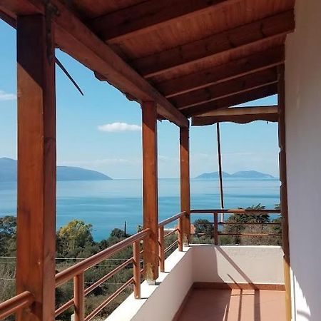 Vila Toskaj Vlorë 외부 사진